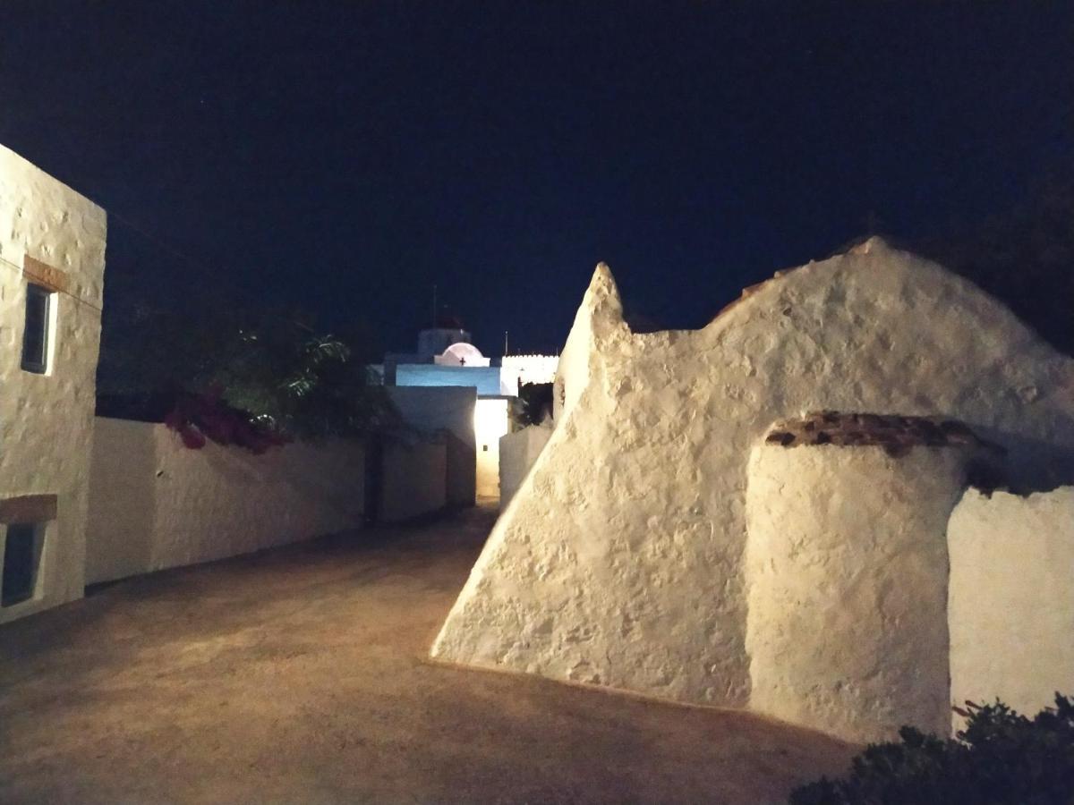 Manos House In Chora Villa Patmos Town Exterior photo
