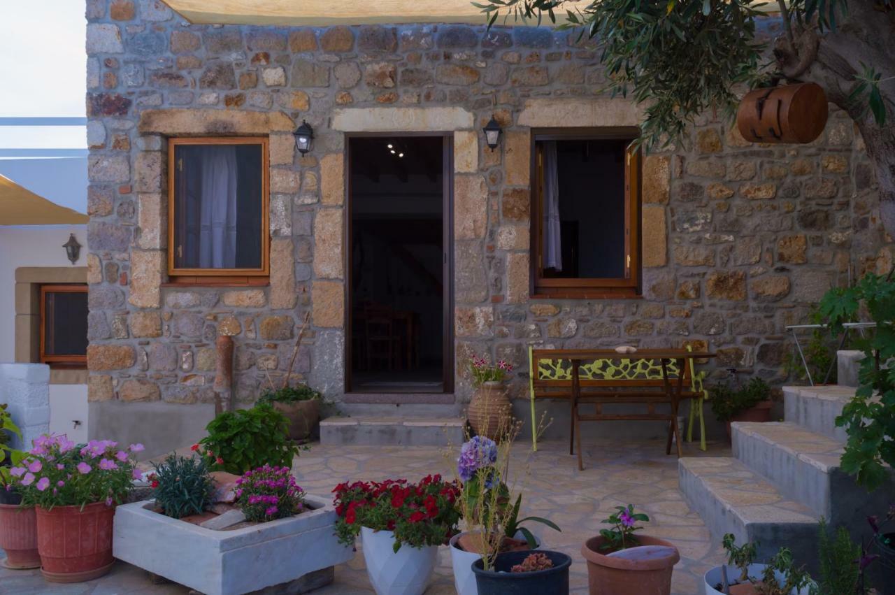 Manos House In Chora Villa Patmos Town Exterior photo